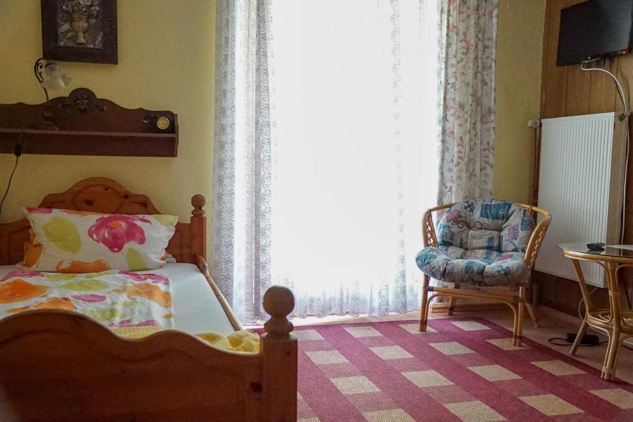 Star Hotel Fachbach Εξωτερικό φωτογραφία
